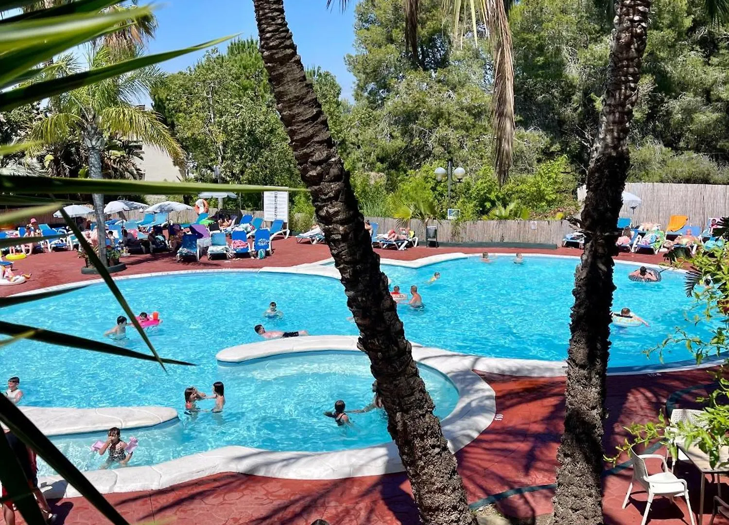 Apartbeach Festival Village 3 Y Vistas Piscina Salou Apartment