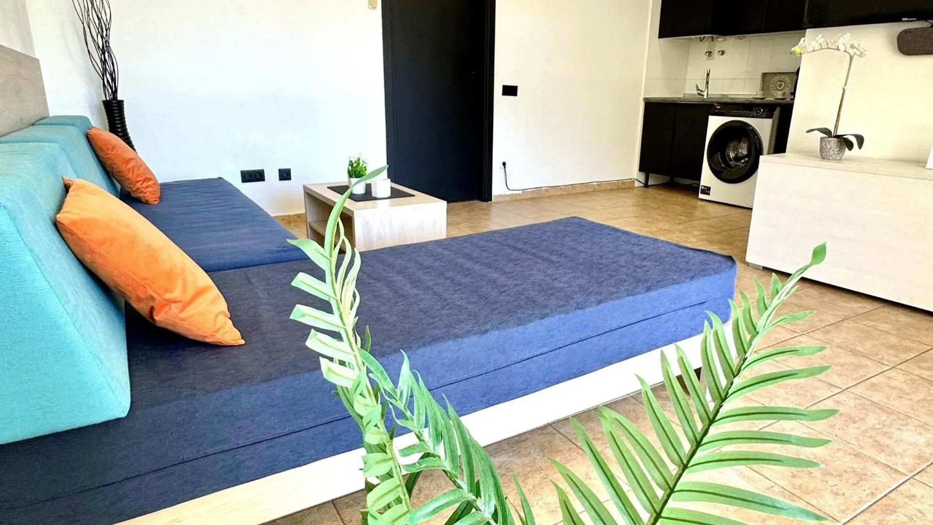 Apartbeach Festival Village 3 Y Vistas Piscina Salou