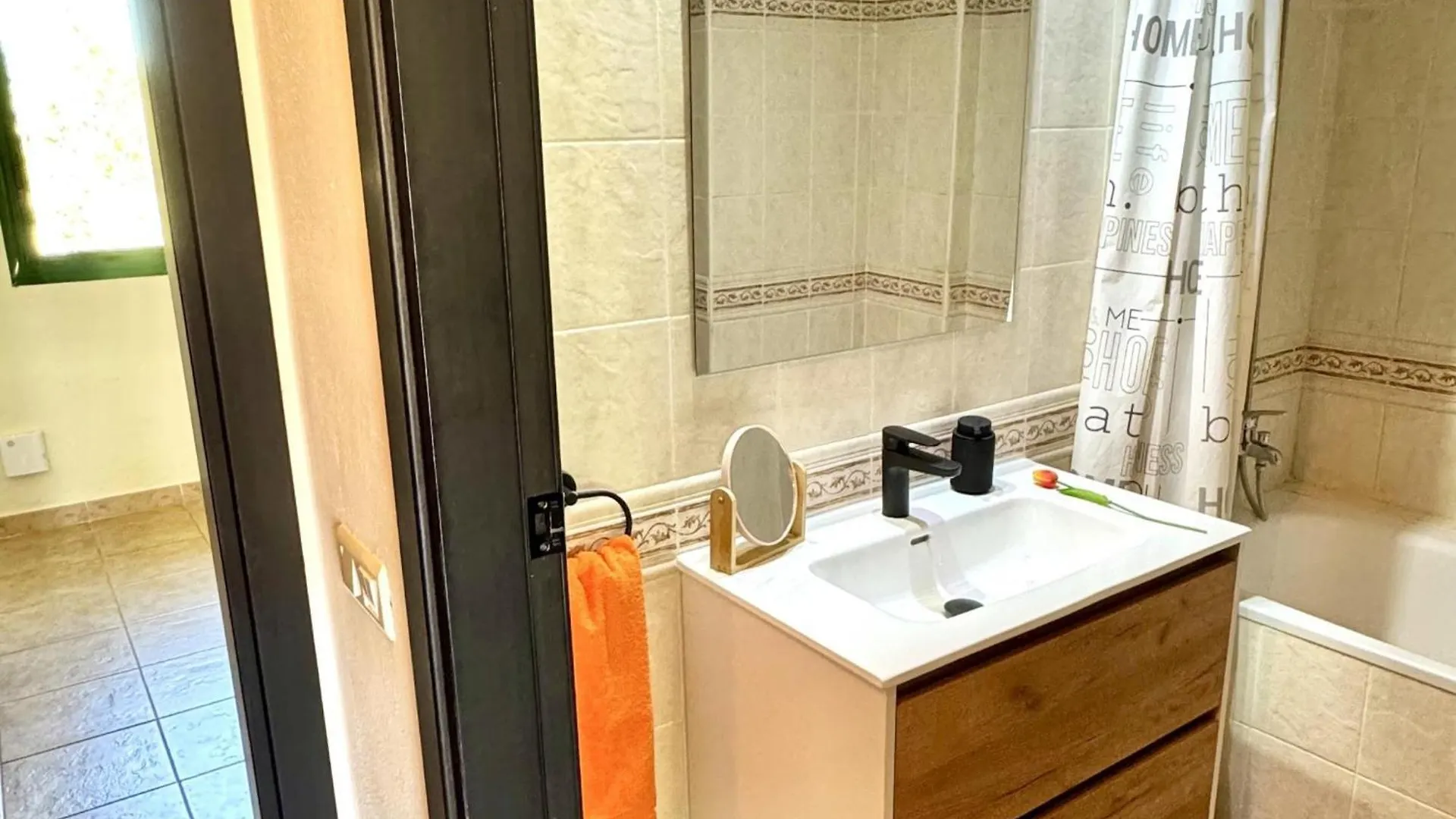 Apartbeach Festival Village 3 Y Vistas Piscina Salou 0*,
